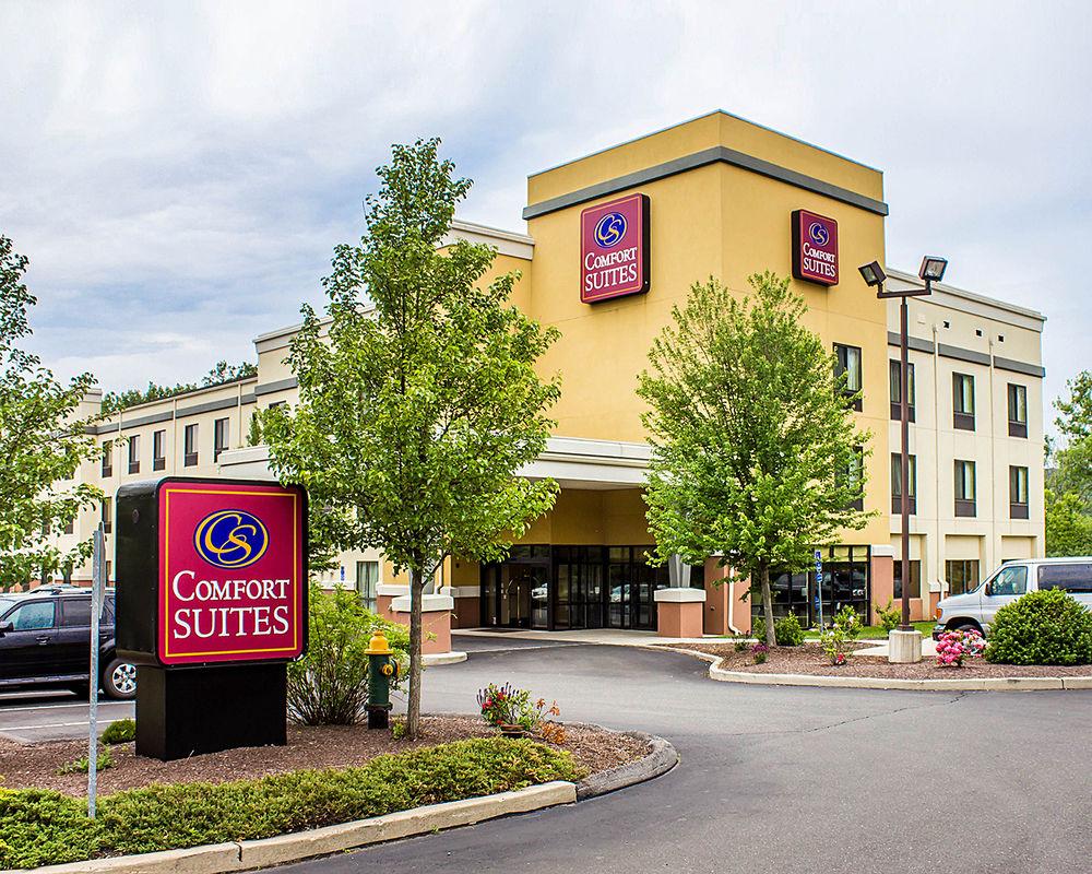Holiday Inn - Cheshire - Southington By Ihg Exterior foto